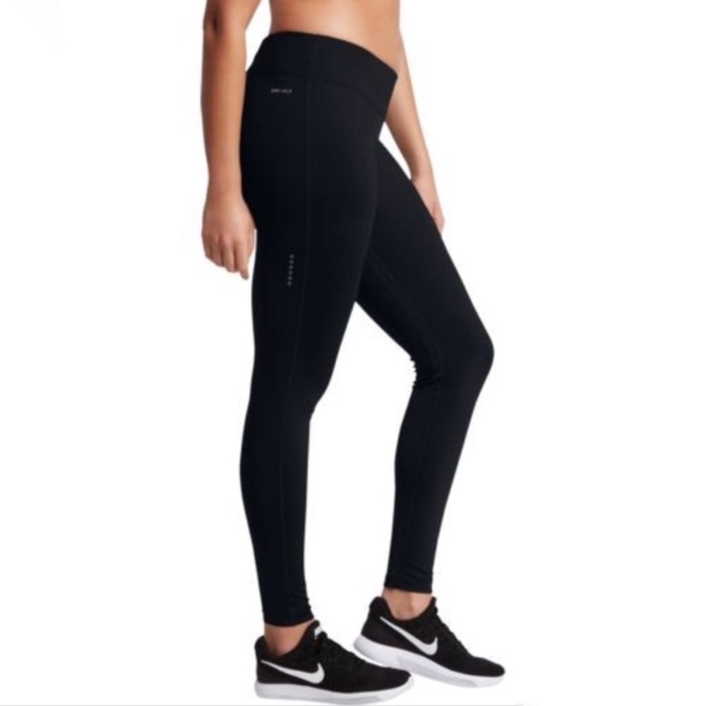 NIKE PRO COMBAT LEGGINGS — THERMA-FIT